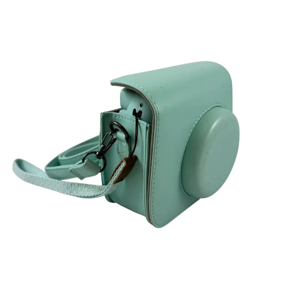 Fujifilm Instax Mini 9 Instant Camera Pastel Blue with Carrying Case